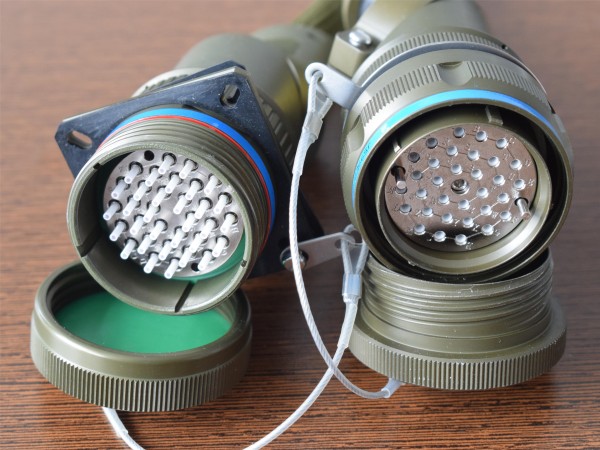 J599A8（ARINC801）光纤连接器