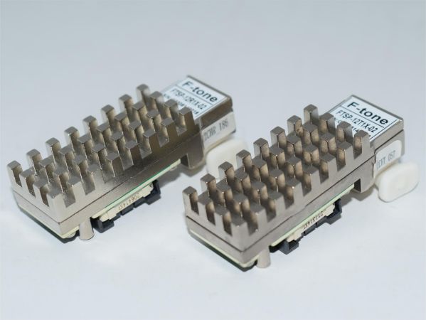 SNAP12 10G十二路并行发射光模块